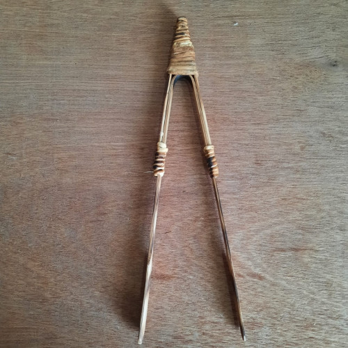 Bamboo hand crafted tong - Indigi Craft 